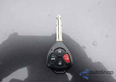 2013 Toyota Corolla S z USA, uszkodzony, nr VIN 5YFBU4EE4DP140041